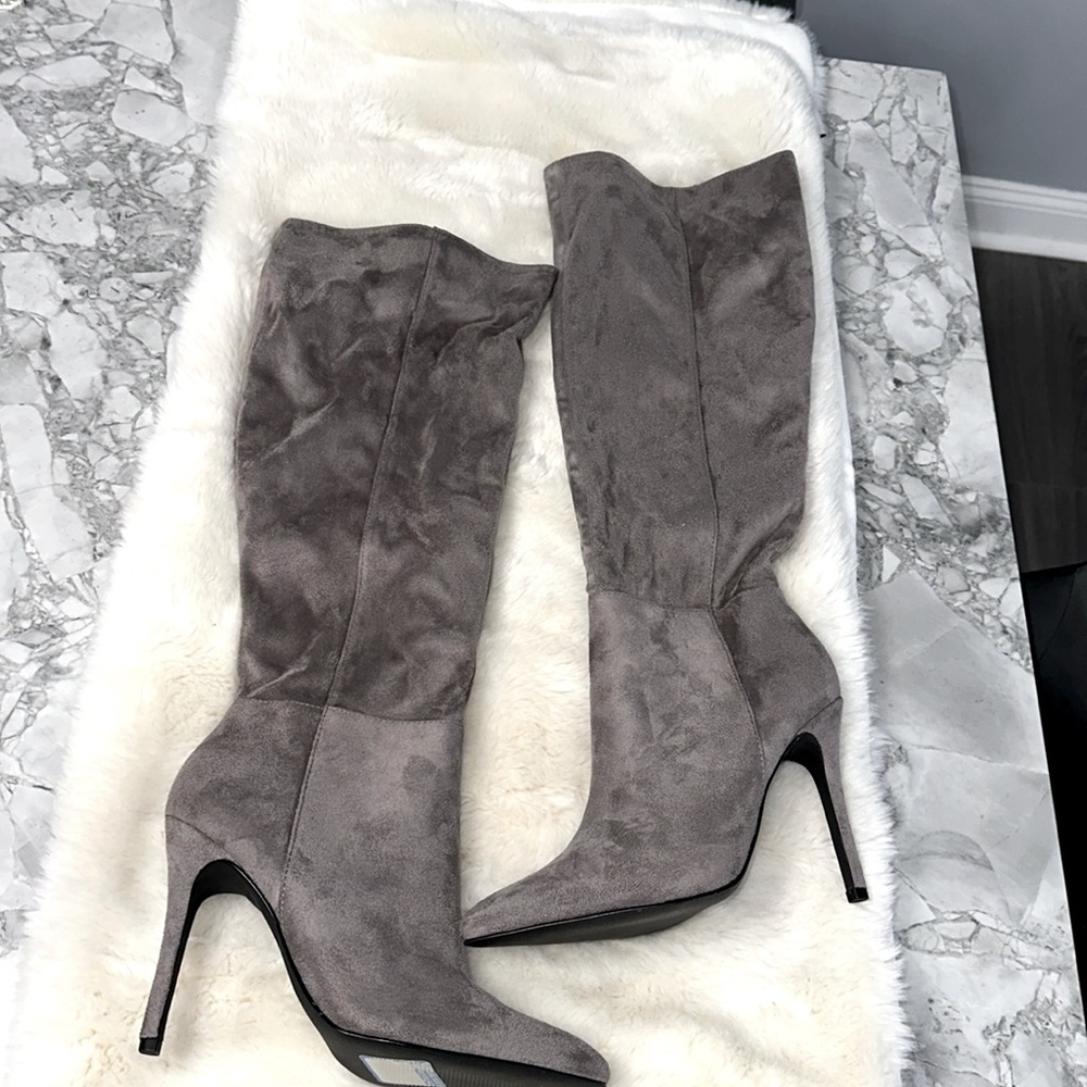 NWOT Charles by Charles David Boots
